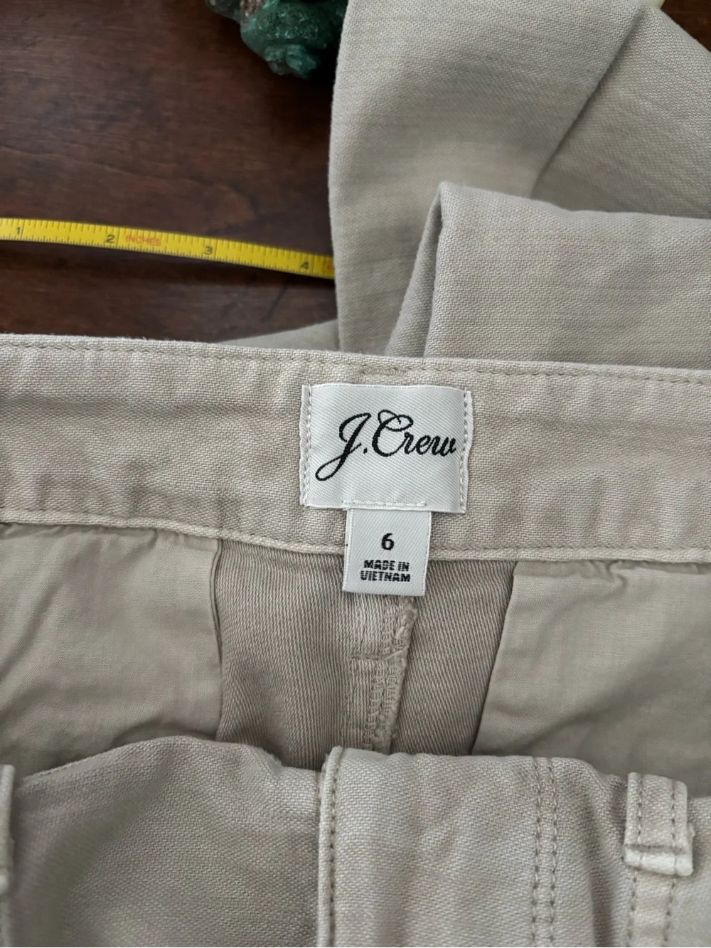 NWOT. J Crew straight cropped leg pants